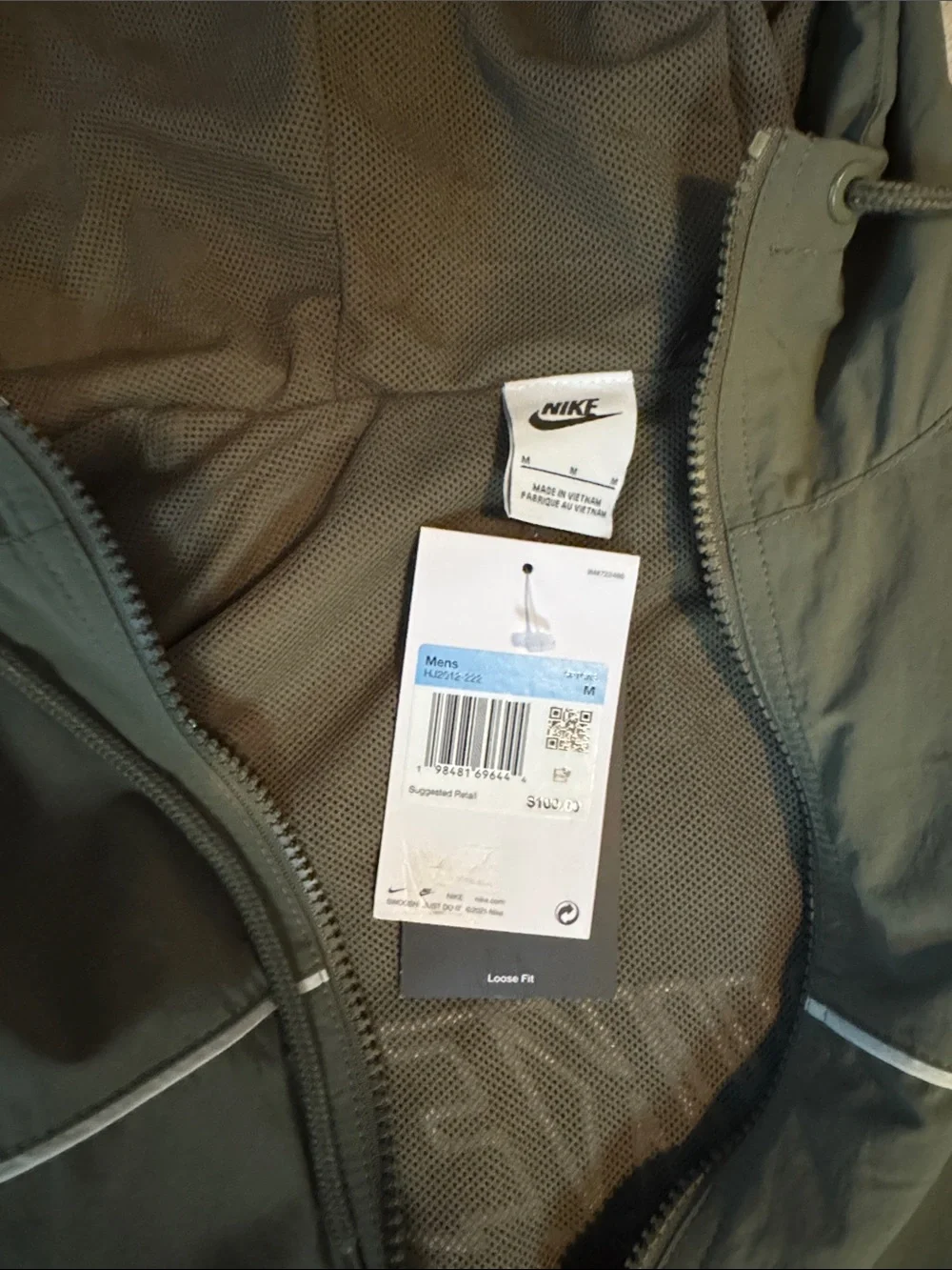 Nike hooded windbreaker